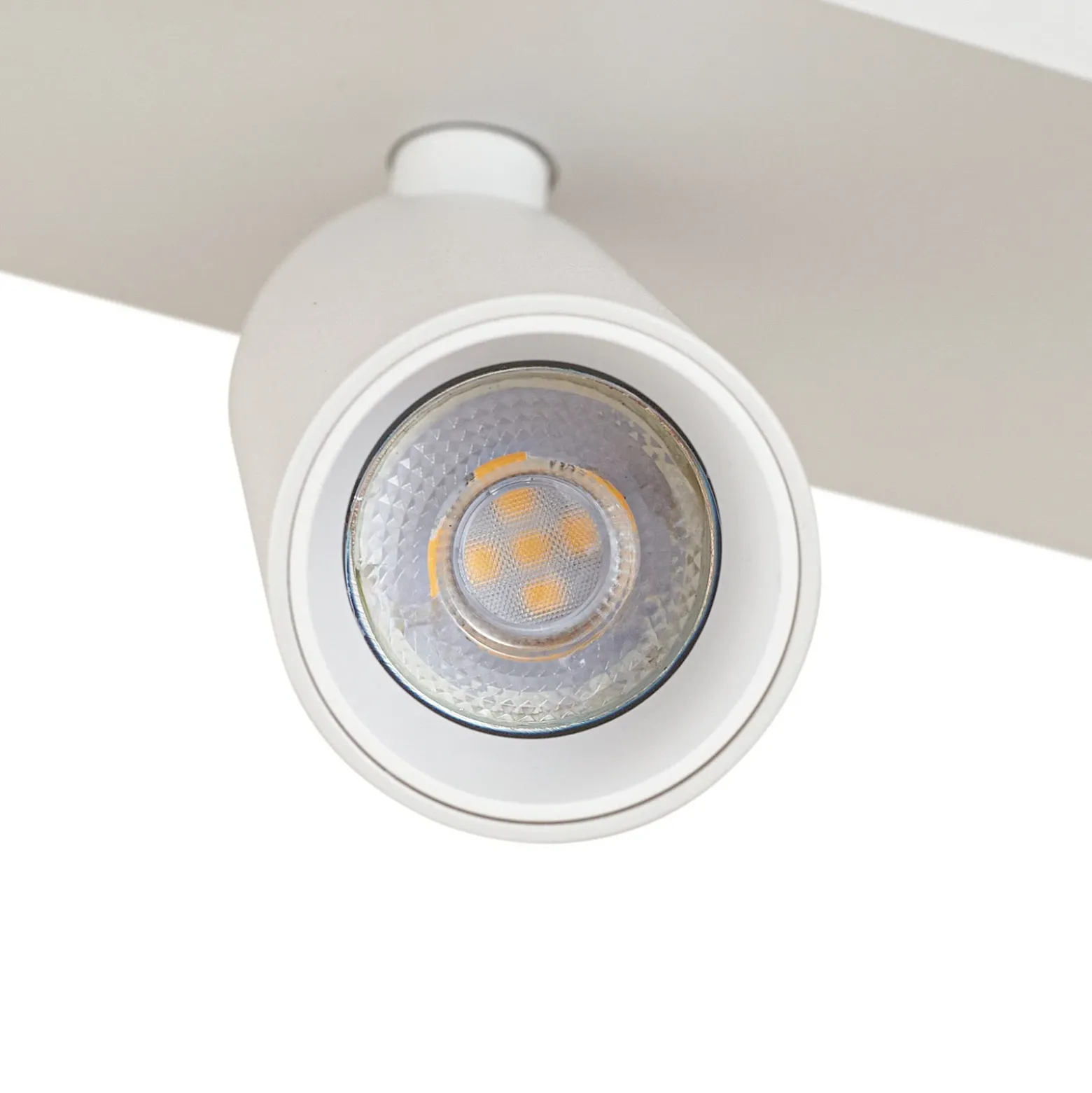 Downlight de techo Arcchio Brinja Slim, blanco, 3 luces, GU10 MR11