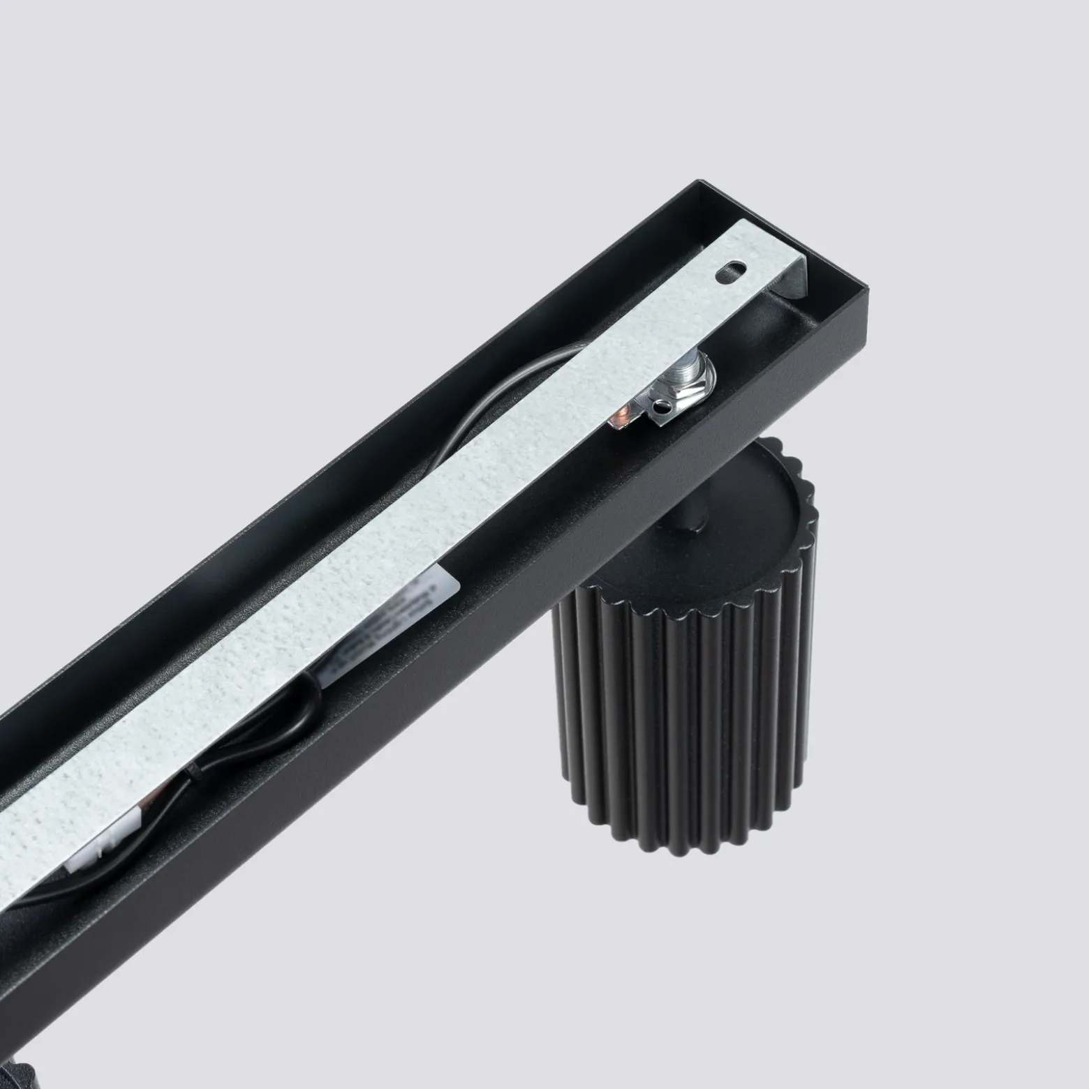 Downlight de techo carbono, negro, longitud 45 cm, aluminio, 3 luces.