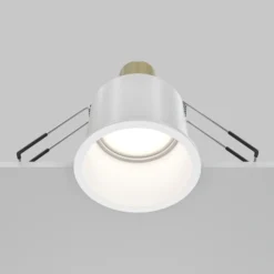 Downlight empotrable Maytoni Reif, blanco/blanco, Ø 6,8 cm, aluminio