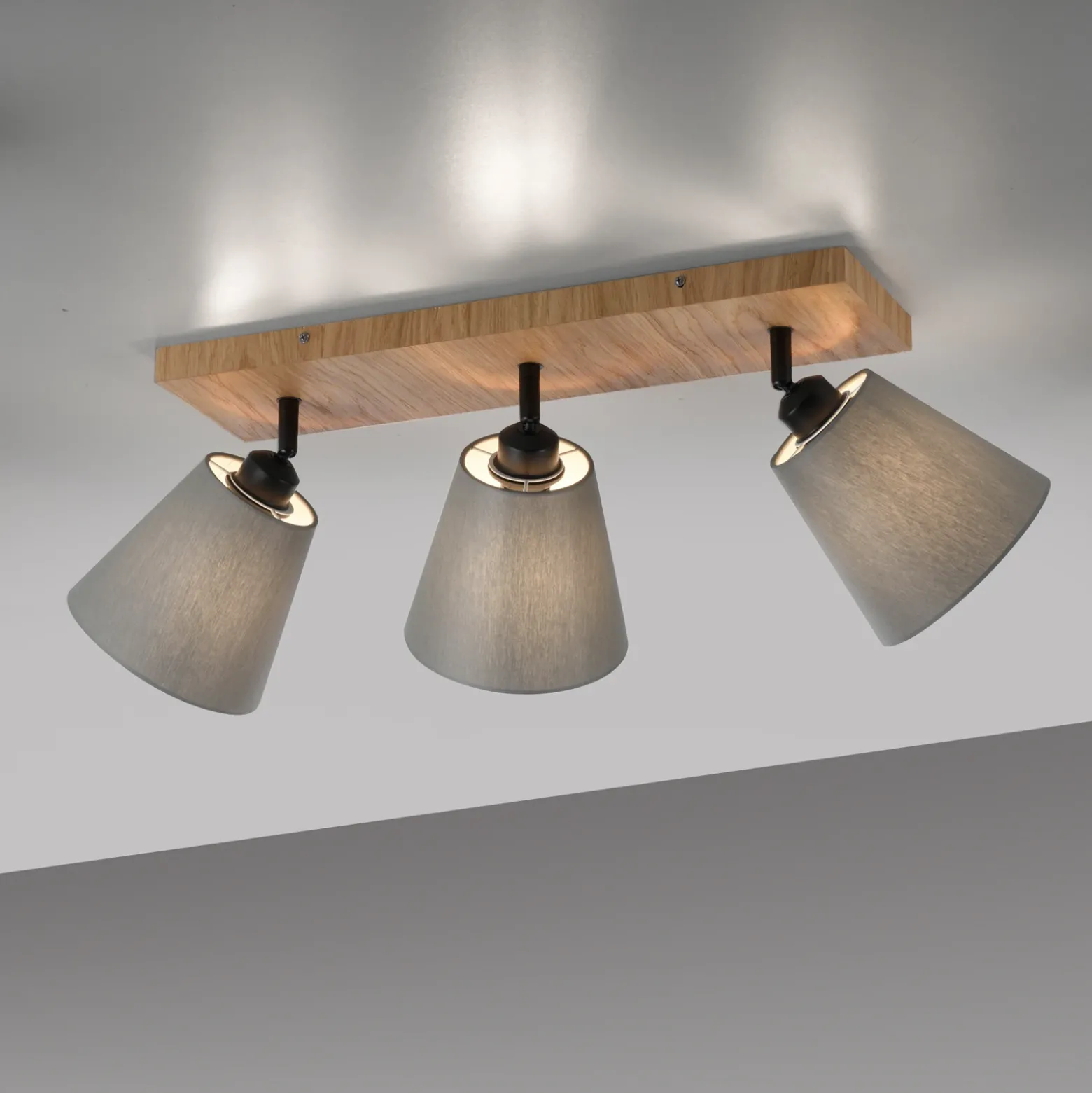 Downlight Gerda Michel, de 3 luces, madera/tejido