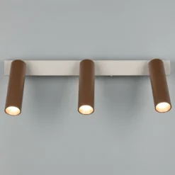 Downlight LED Ambala. Longitud 44 cm, gris/marrón, 3 luces.