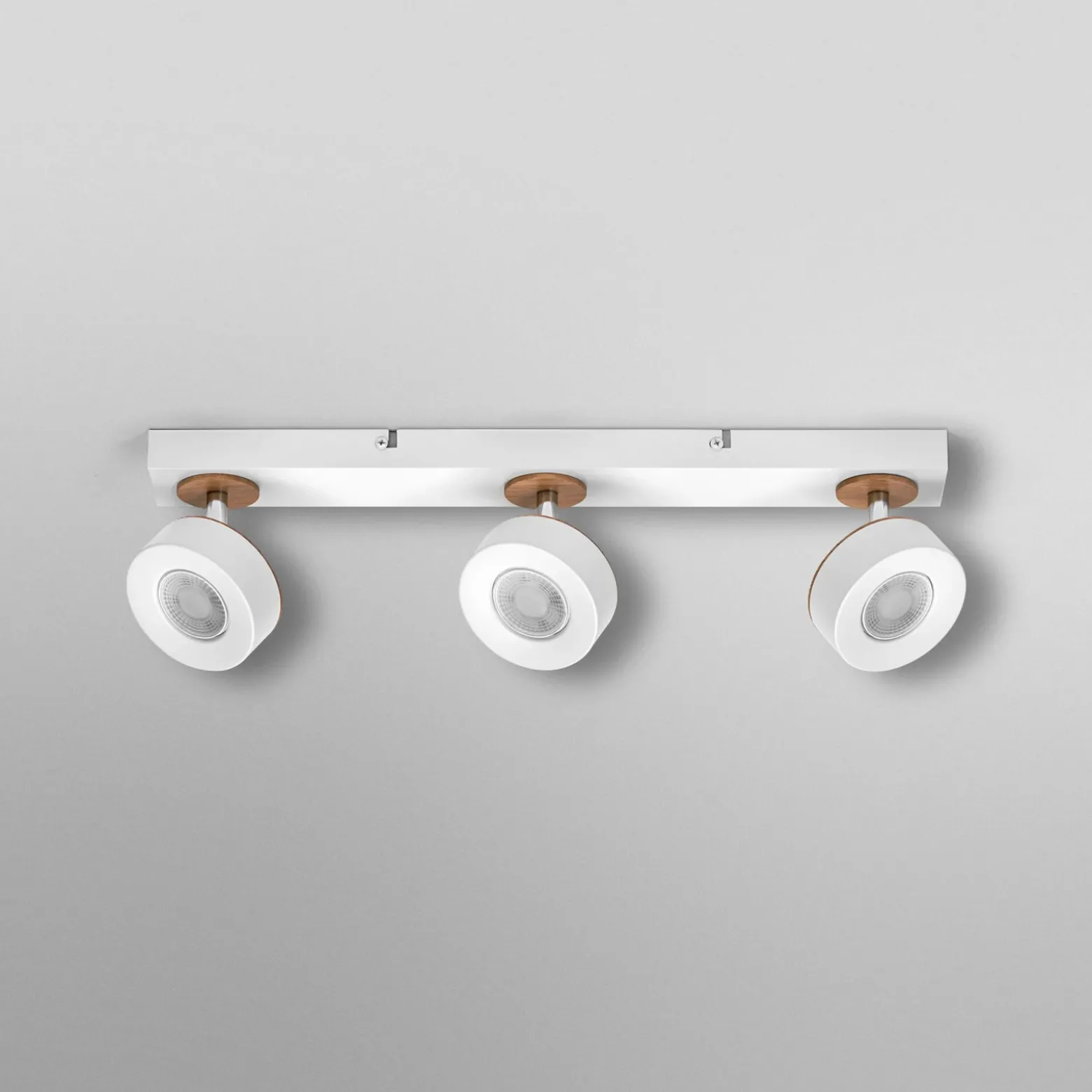 Downlight LED PLUTO de OSRAM, blanco, 3 focos metálicos, 3000 K
