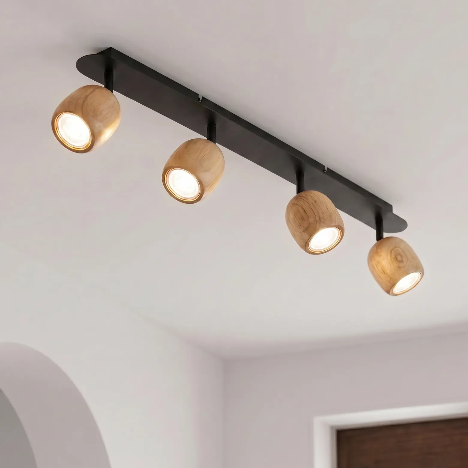Downlight Lindby Sloane, 4 luces, madera/negro, GU10