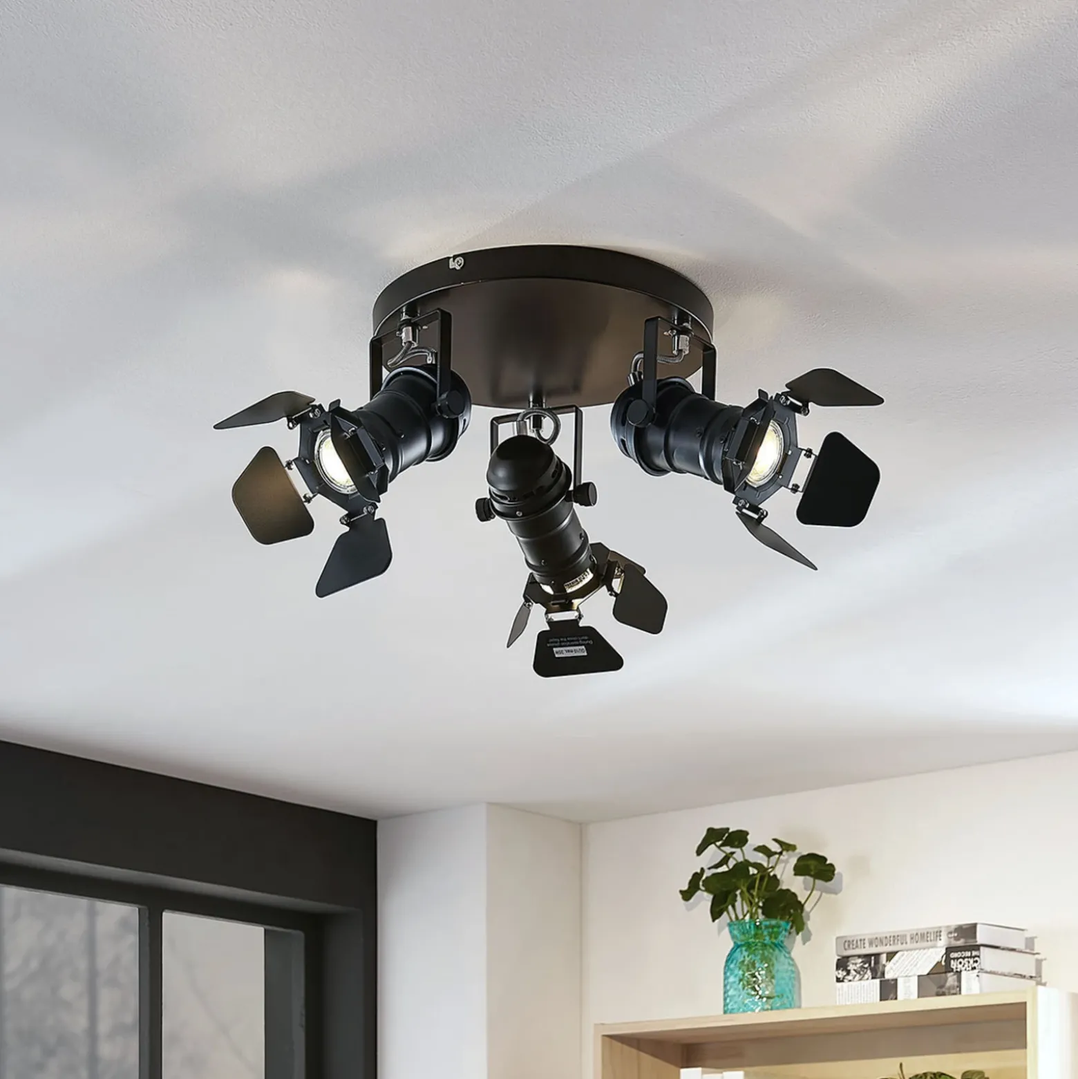 Downlight Lindby Tilen, 3 luces, negro, metal, Ø 54 cm