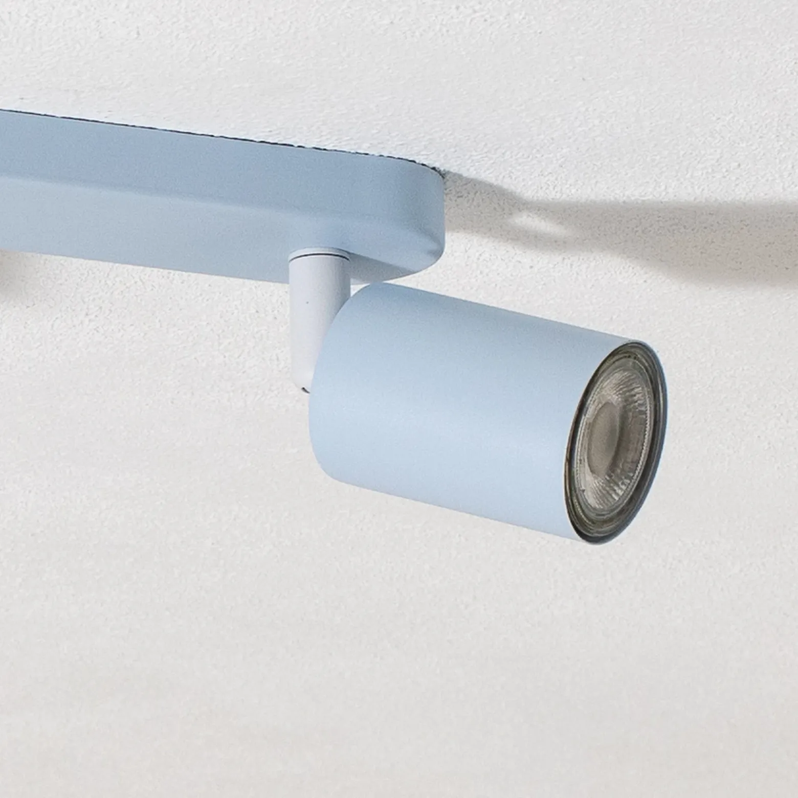 Downlight Livia, azul claro, 52 cm, 3 luces, metal, GU10