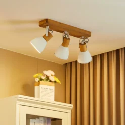 Downlight Merela de Lindby, blanco, 45 cm, 3 luces, madera, E14