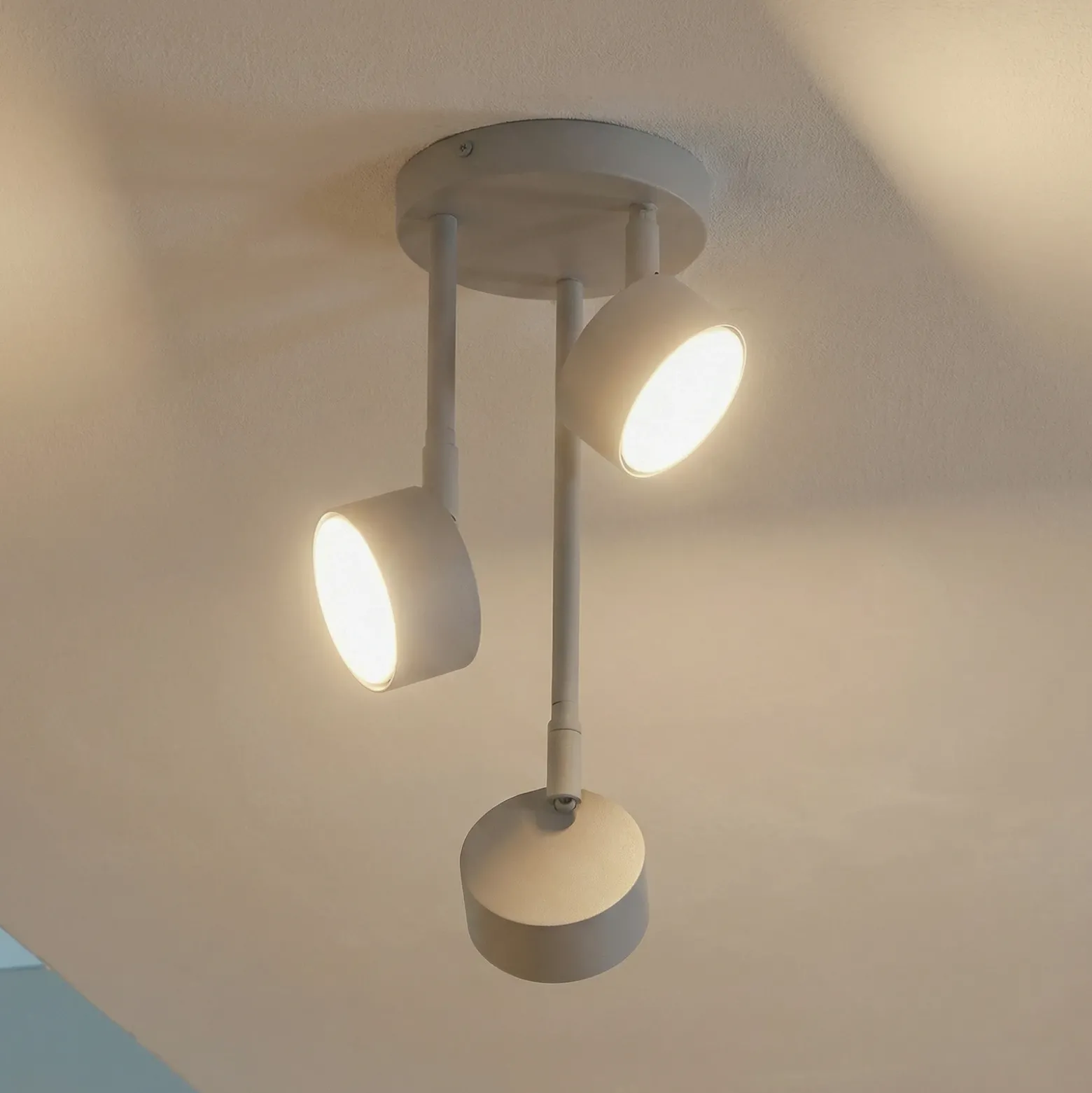 Downlight Nemo, 3 luces, gris-beige, orientable, GX53