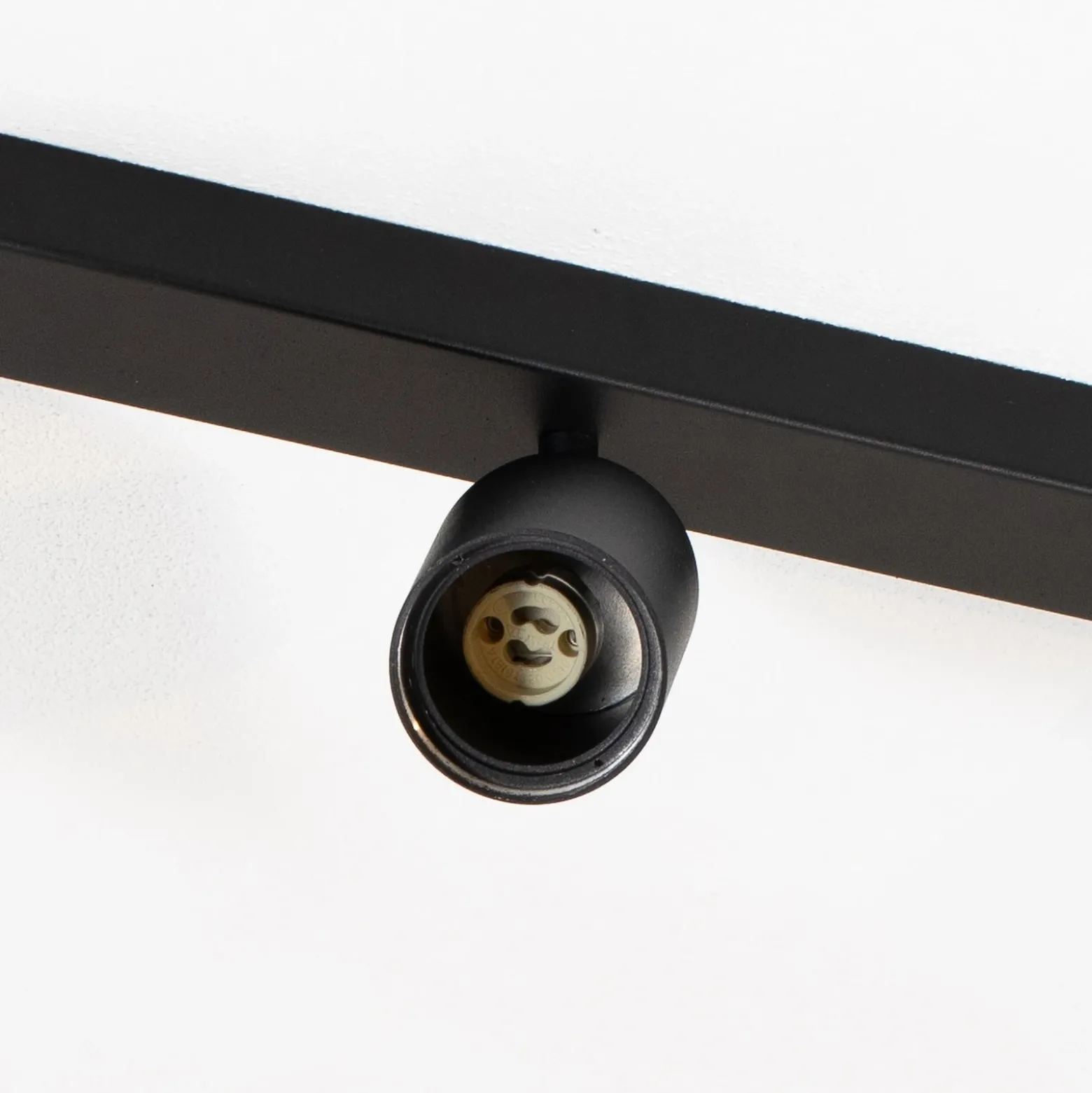 Downlight Sado negro acero ajustable 3 luces largo