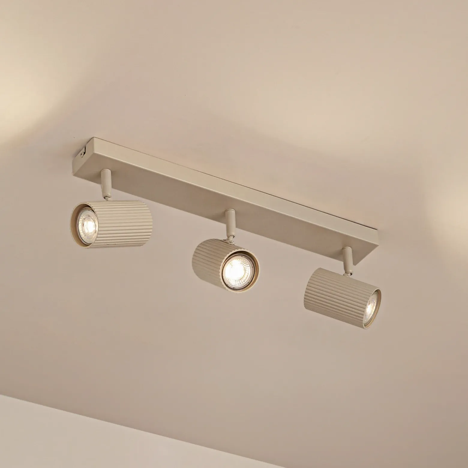 Downlights Lindby Kardis, beige, 3 luces, metal, GU10