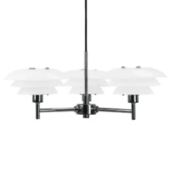 Dyberg Larsen lámpara de araña DL20, opal/cromo, Ø 50 cm, 3 luces.