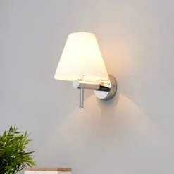 Elegante aplique Violetta para baño