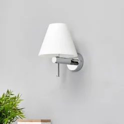 Elegante aplique Violetta para baño