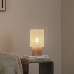Envostar Asolita lámpara de mesa base de madera pantalla blanca