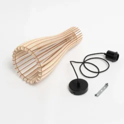 Envostar Lámpara colgante Furn, contrachapado de abedul, 1 luz