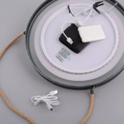 Espejo LED de pared VIDRO, negro, Ø 40 cm, batería externa, para colgar