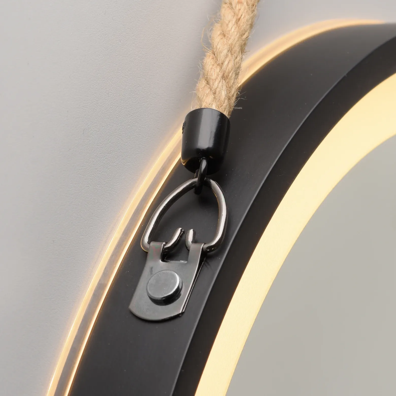 Espejo LED de pared VIDRO, negro, Ø 40 cm, batería externa, para colgar