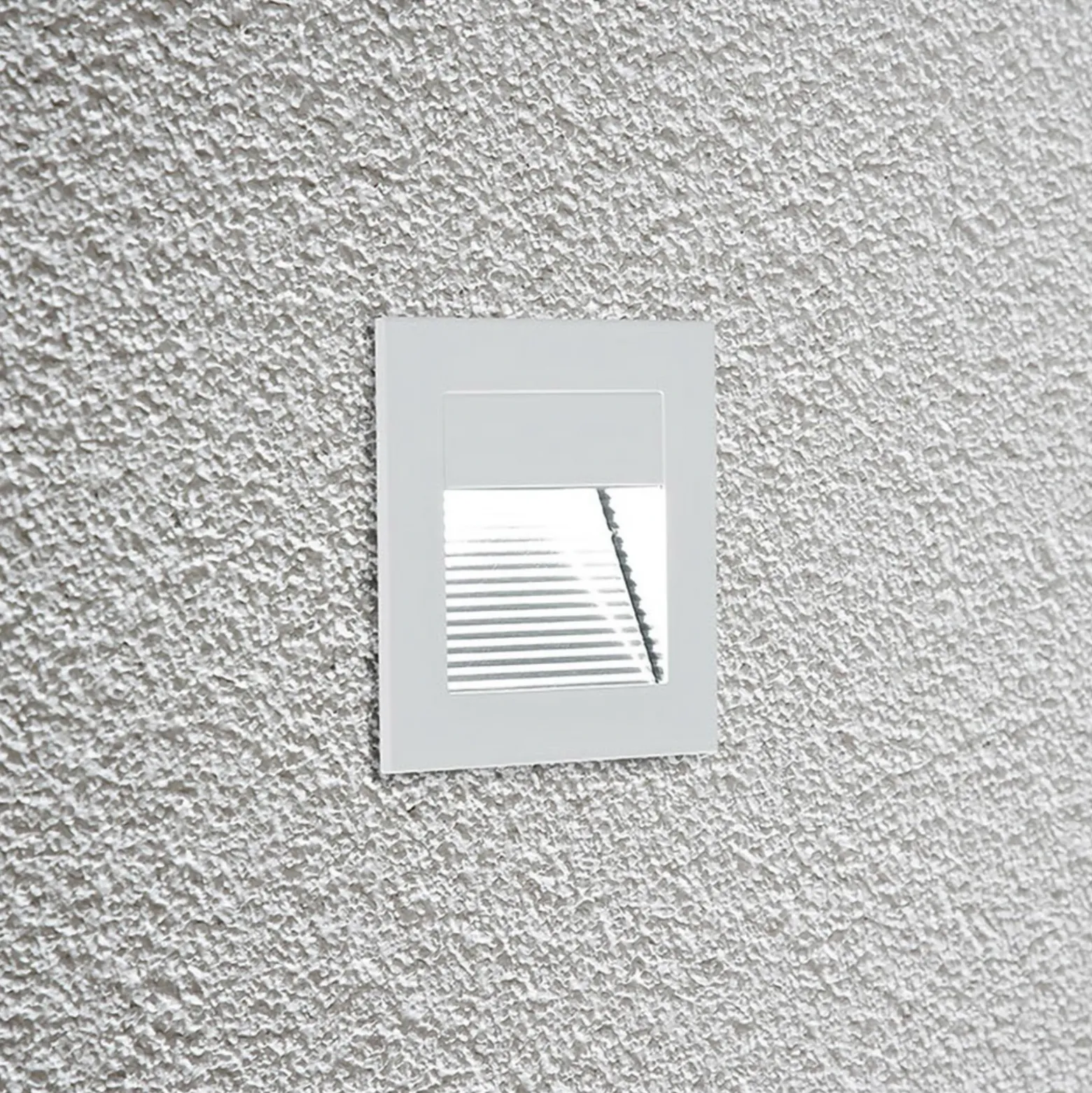 EVN P2170 aplique LED empotrado, 3.000 K, blanco
