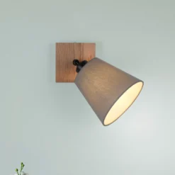 Foco de pared Michel verde con pantalla de tela