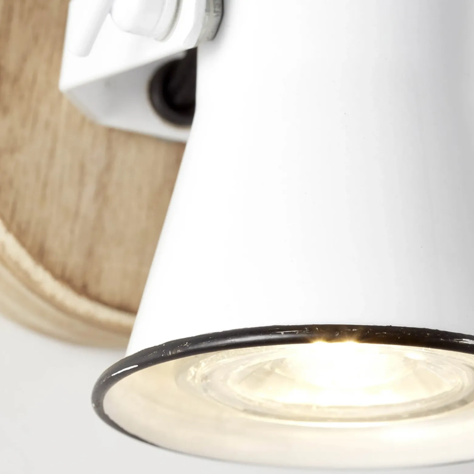 Foco de pared Seed pantalla blanca