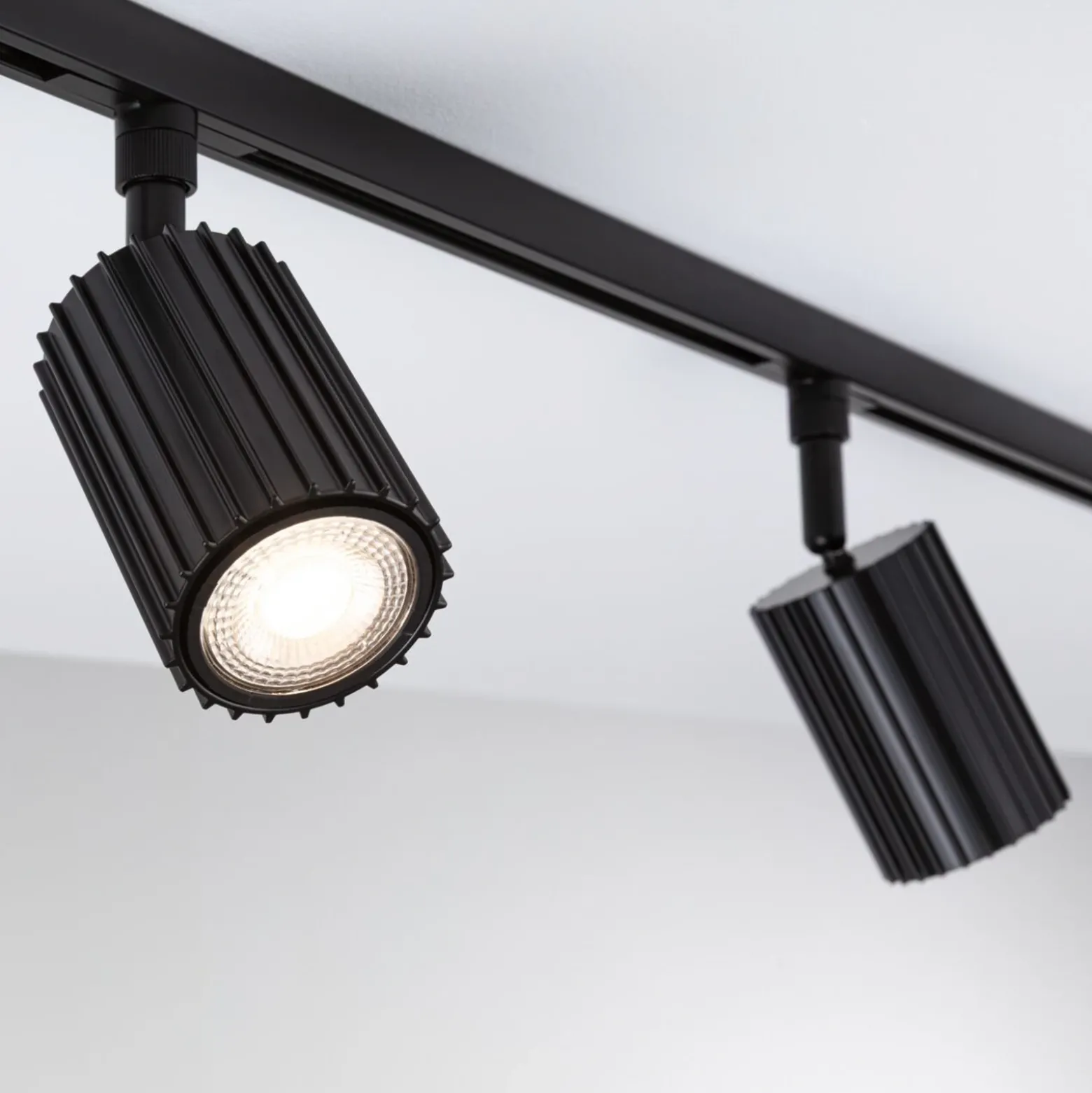 Foco de riel Paulmann URail Lirena, negro, Ø 6 cm, GU10