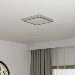 Foco de techo Southery 3 luces crema-oro cepillado