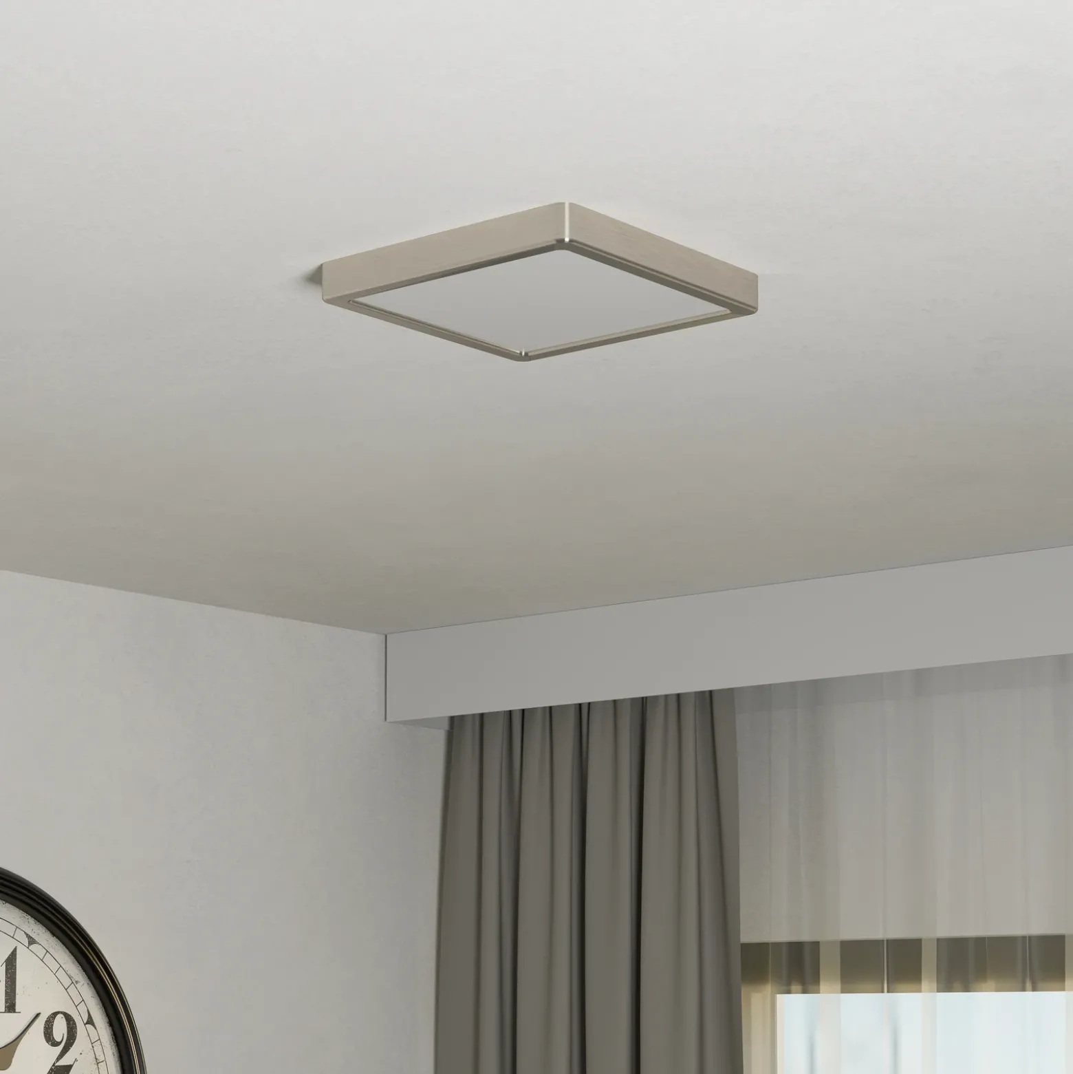 Foco de techo Southery 3 luces crema-oro cepillado