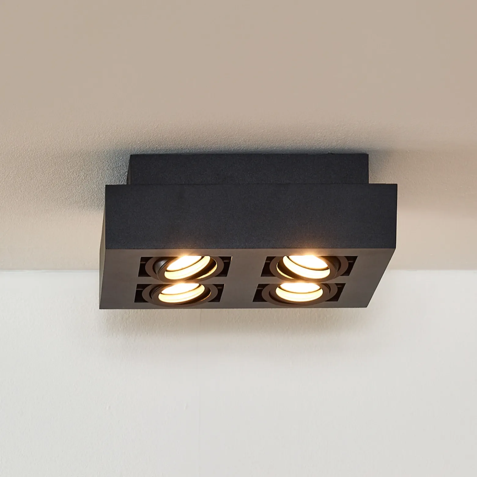 Foco de techo Xirax, 4 luces, negro