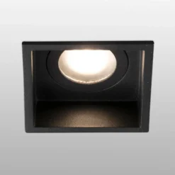 Foco empotrado Hyde 1 luz marco angular IP44 negro