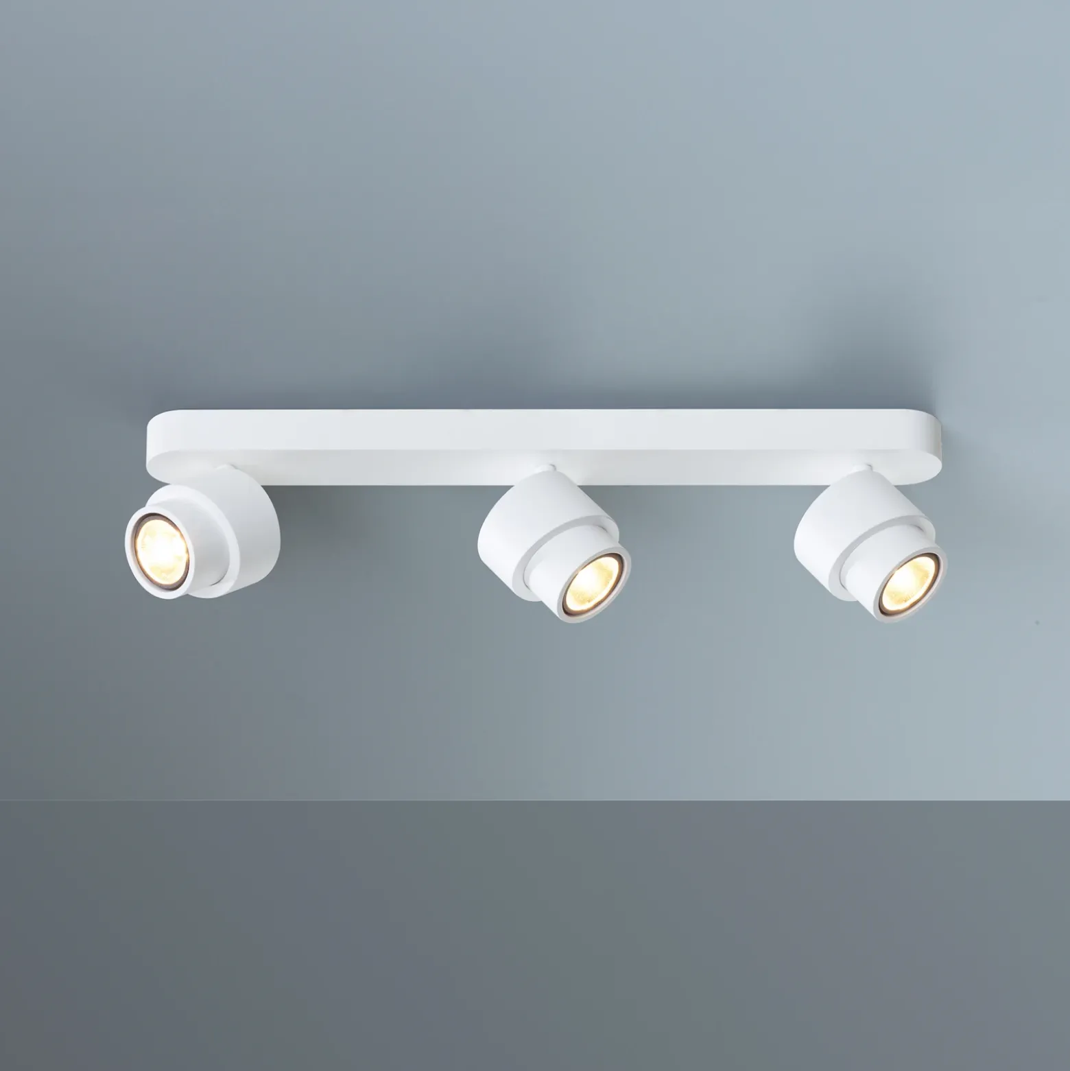 Foco LED BRUSH, blanco, 50 cm, 3 luces, metal, atenuable, 2700 K