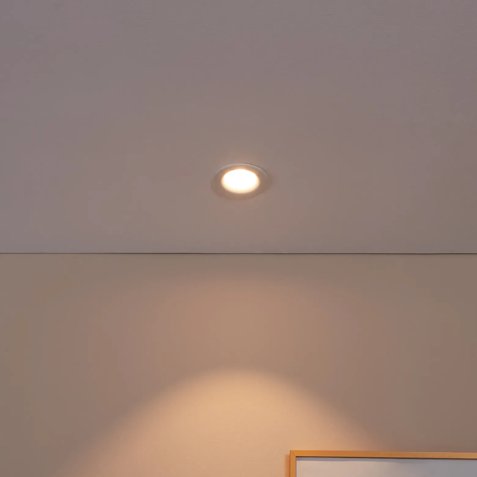 Foco LED Saliceto redondo rígido 2.700K blanco