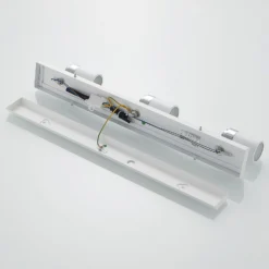Foco Lindby Kardo, 3 luces, blanco, metal, IP44