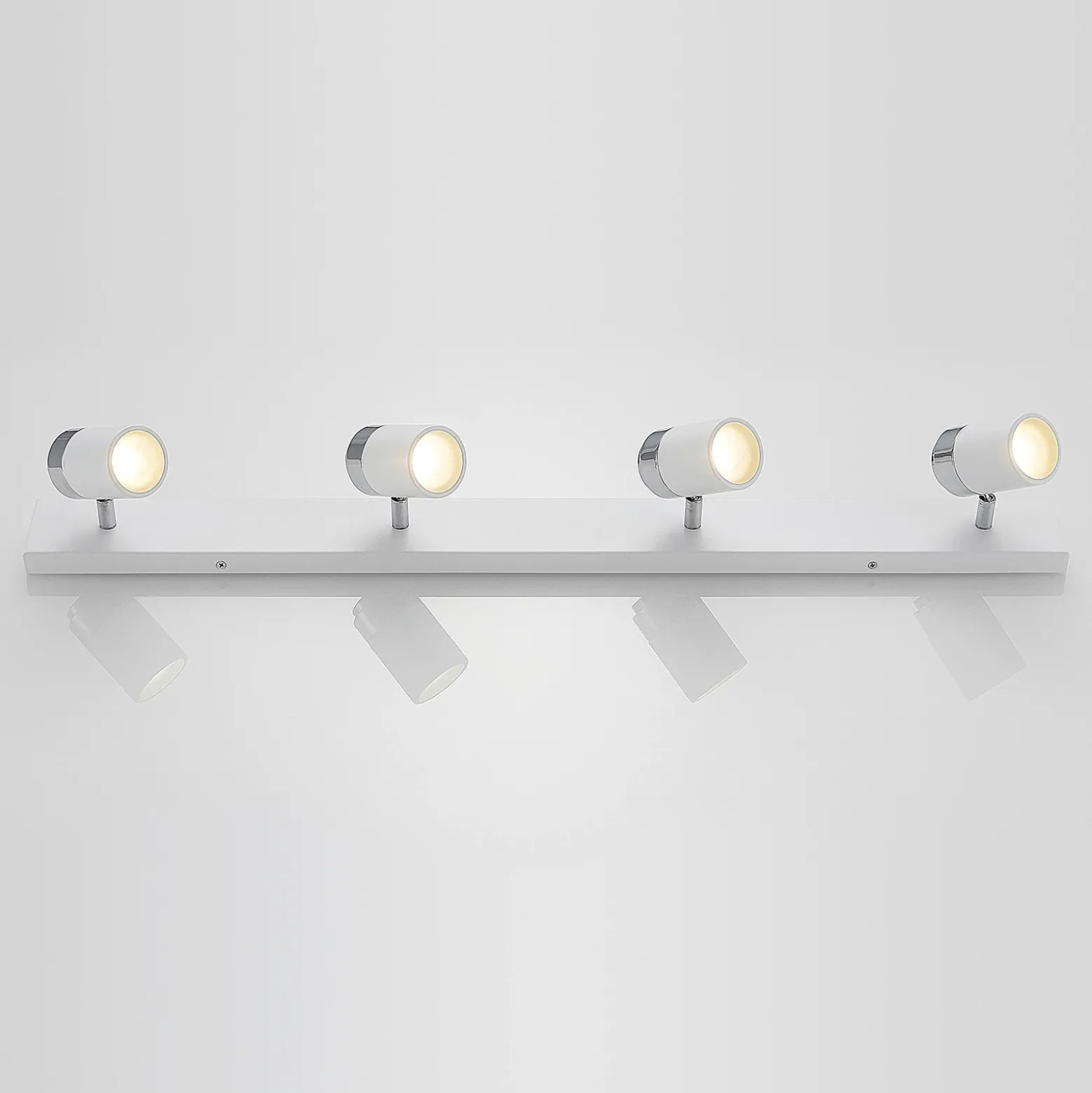 Foco Lindby Kardo, 4 luces, blanco, metal, IP44