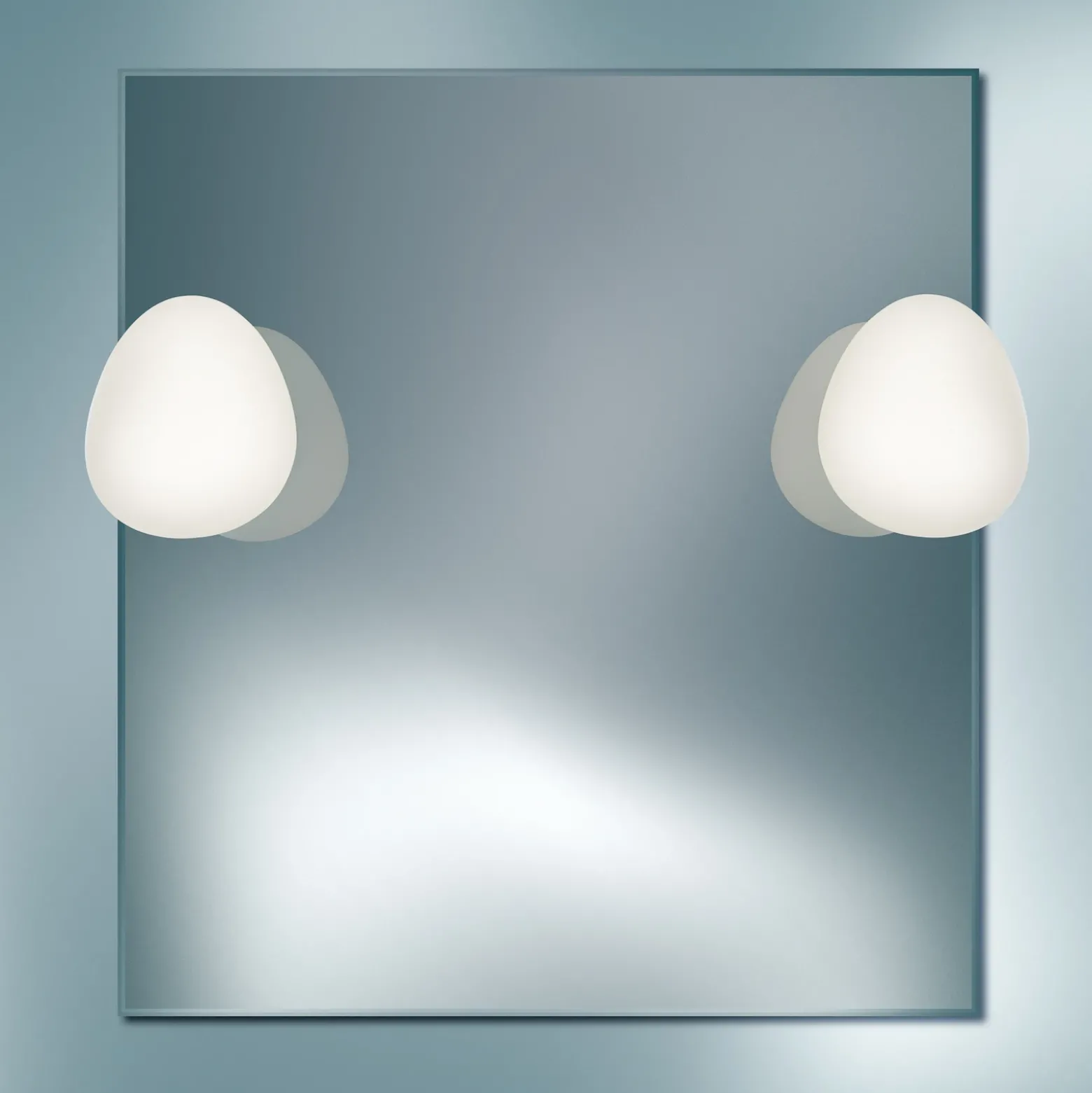 Foscarini Gregg piccola lámpara de espejo blanca