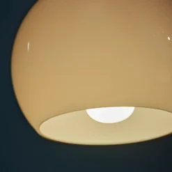FRANDSEN Lámpara colgante de bola, ámbar, Ø 18 cm, cristal