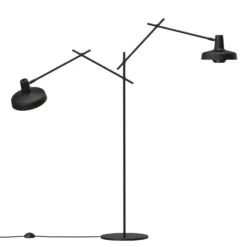GRUPA Arigato lámpara de pie, 2 luces, negro