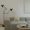 GRUPA Arigato lámpara de pie, 2 luces, negro
