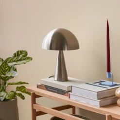 Hübsch Mush Mini lámpara de mesa, color níquel, hierro, E14