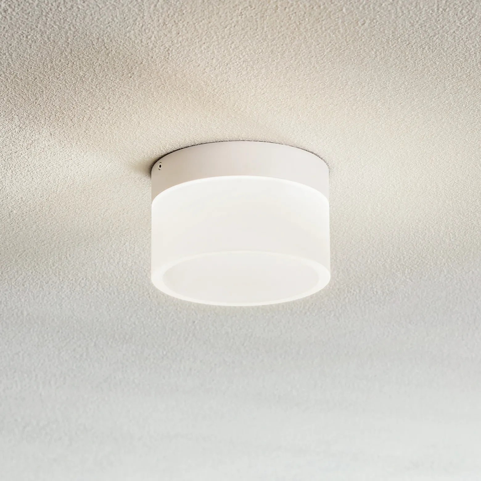 Helestra Liv - Lámpara LED de techo Ø 15 cm