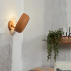 IT'S ABOUT ROMI Aplique de pared Porto, amarillo mostaza
