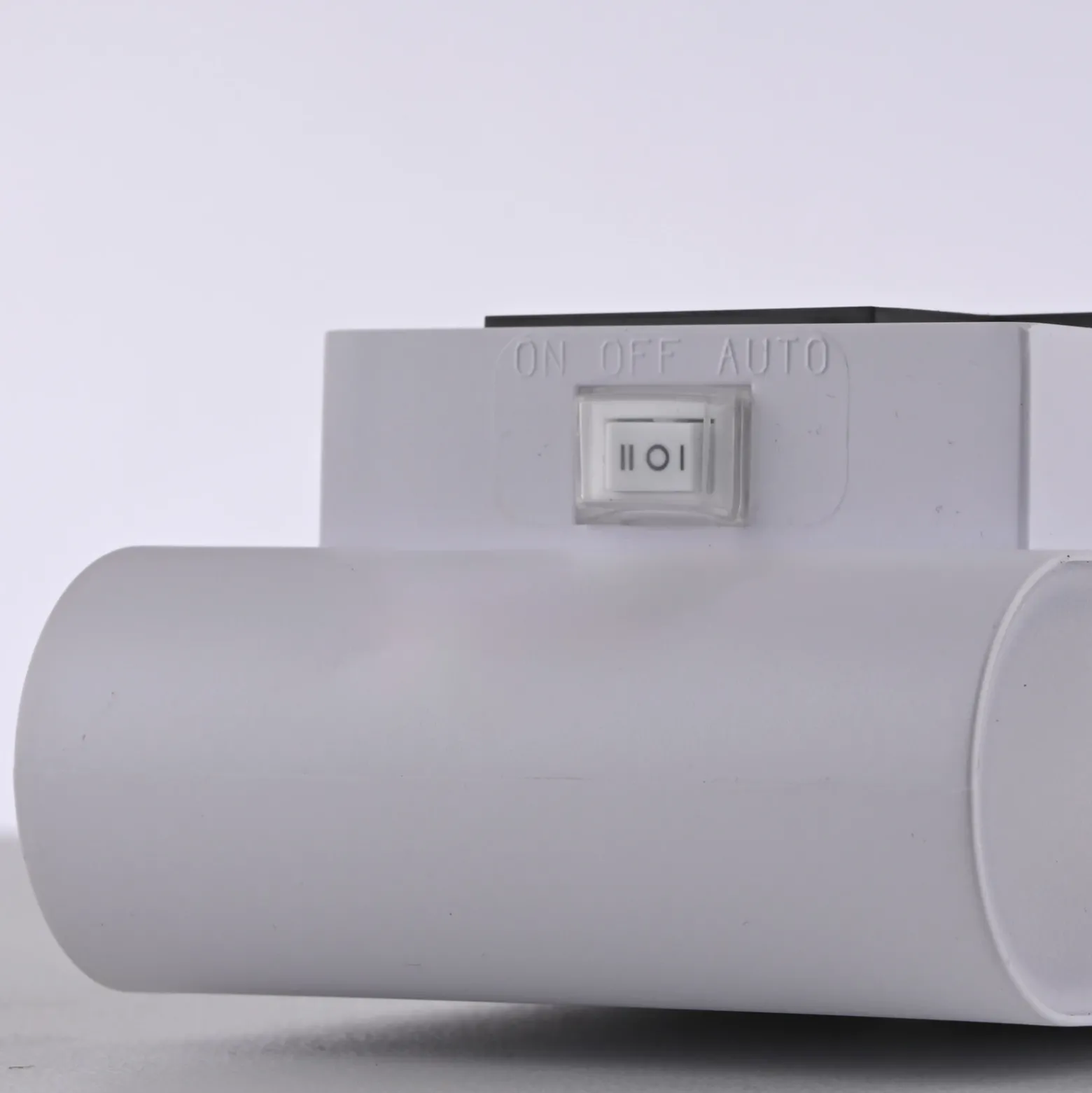 JUST LIGHT. aplique de pared LED recargable Ziddy, blanca, sensor 3000 K