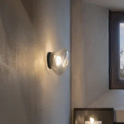 Karman Agua aplique LED, IP44, vidrio transparente