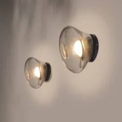 Karman Agua aplique LED, IP44, vidrio transparente
