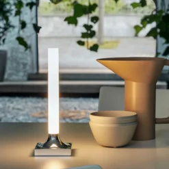 Kartell Goodnight lámpara de mesa LED IP20 cromo