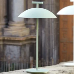 Kartell Mini Geen-A lámpara mesa LED 2.700 K verde
