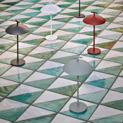 Kartell Mini Geen-A lámpara mesa LED 2.700 K verde