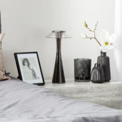 Kartell Space lámpara de mesa LED diseño, titanio