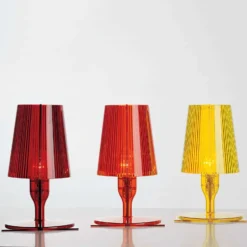 Kartell Take lámpara de mesa de diseño, ámbar