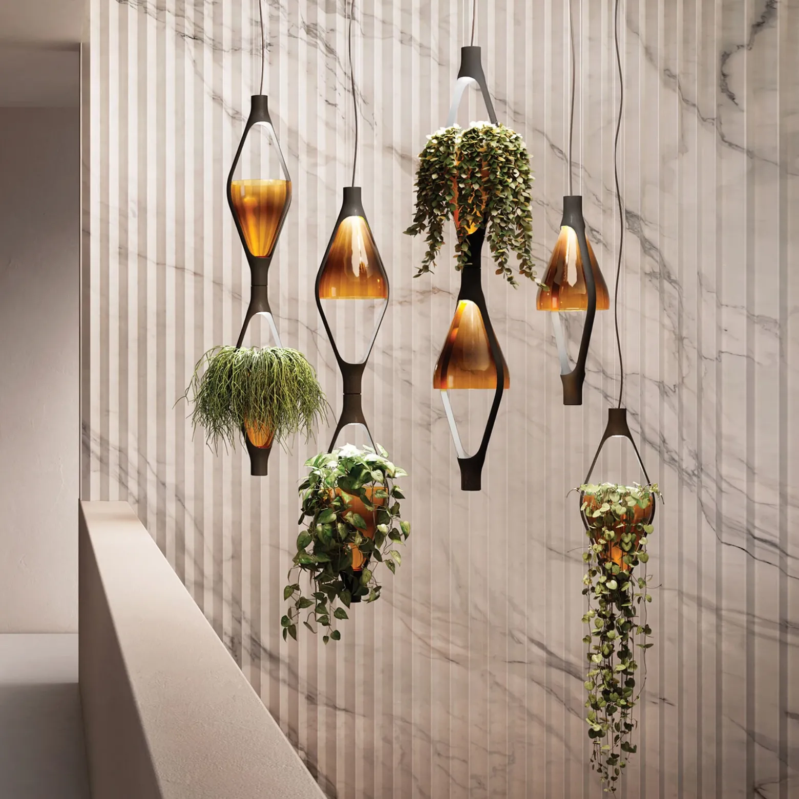 kdln Lámpara colgante LED Viceversa, cristal ámbar, 2 luces
