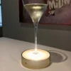 Knikerboker Bevici Su! lámpara de mesa, USB, oro