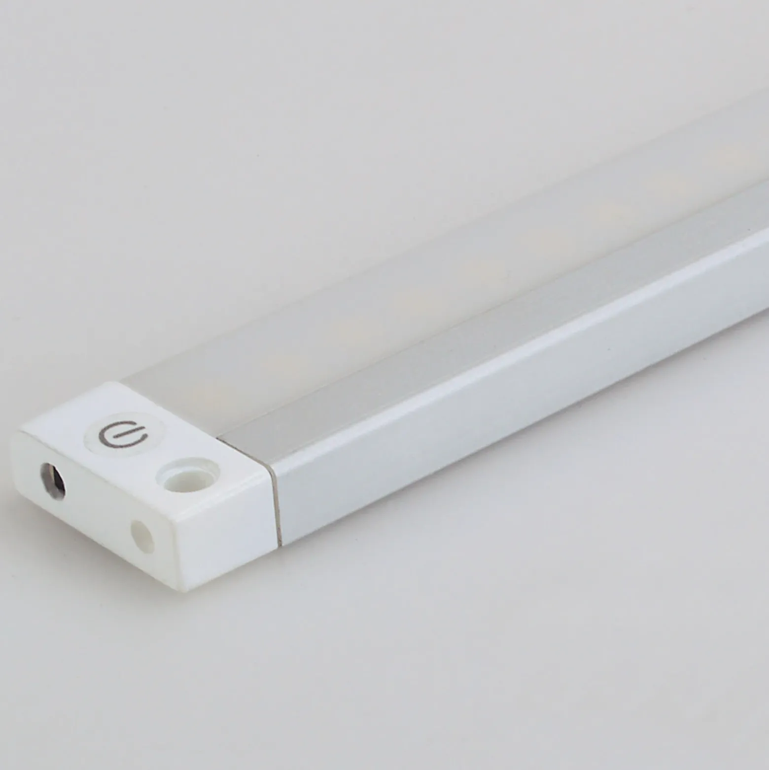 LED bajo armario Cassia sensor switch tone 80